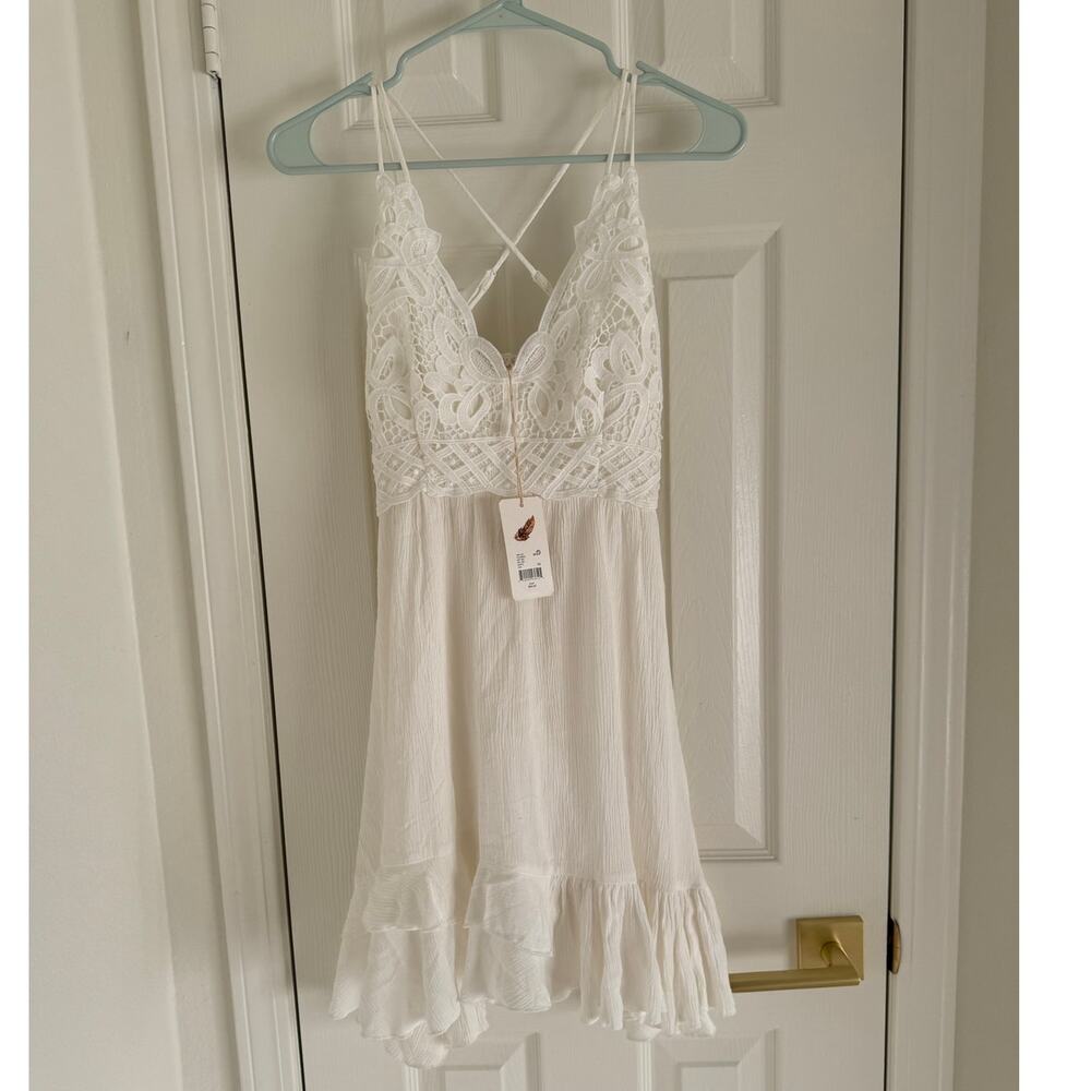 NWT C&V Chealsea & Violet Boho White Strappy Lace Mini Slip Dress Women’s XS - Picture 2 of 13